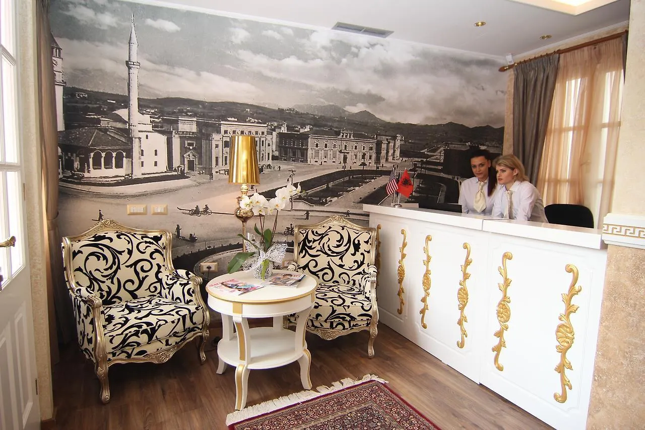 Hotel Boutique Restaurant Gloria Tirana 4*,